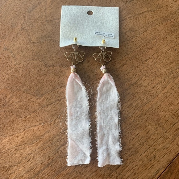 Free People Dainty Coquette Fairy Lulu Ribbon Dangle Earrings - Pink/Gold - NWT - Picture 4 of 5